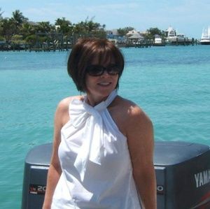 Meet your Posher, Deborah